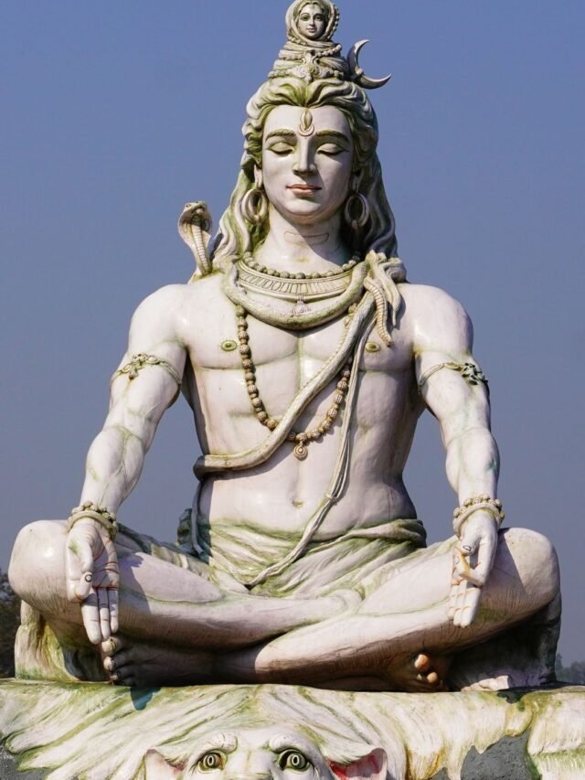 Maha Shivratri 2024 : जानें कब है शुभ मुहूर्त और कैसे करें शिव पूजा